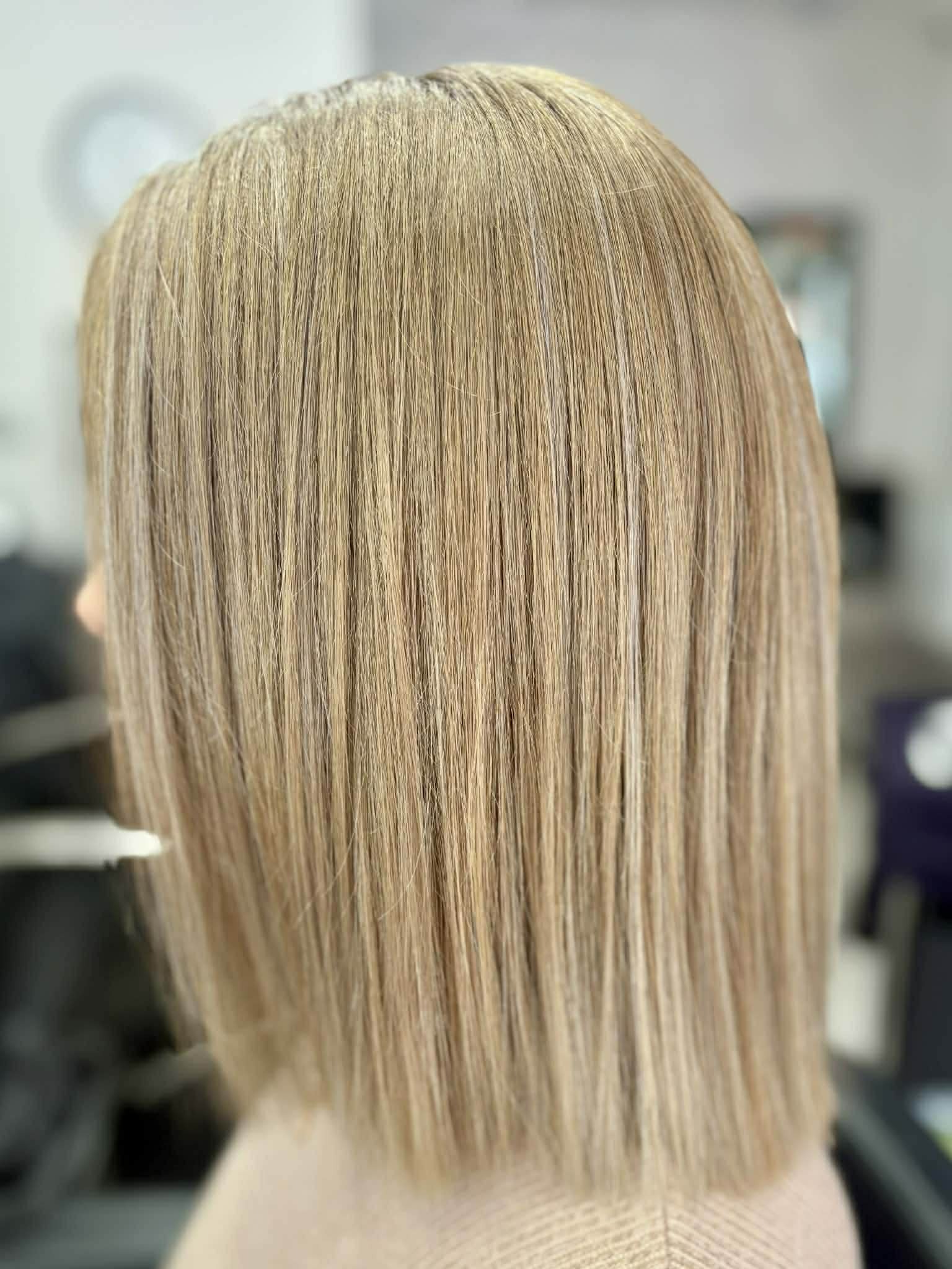 Melír a blond premena v SISSY kaderníctvo